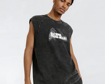 Camiseta sin mangas Artistic Soul, camiseta de manga larga extragrande con efecto desgastado, 270 g de algodón, estampado poético "Old Soul Young Heart".