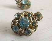 Art Deco Earrings - 1920s Czechoslov Filigree Earrings - Vintage Gold Tone Brass Blue Rhinestone Earrings