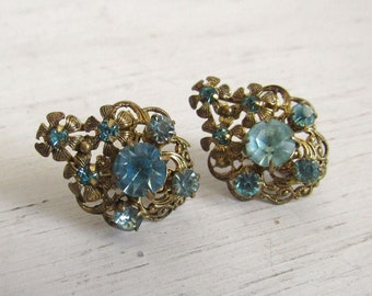 Art Deco Earrings - 1920s Czechoslov Filigree Earrings - Vintage Gold Tone Brass Blue Rhinestone Earrings