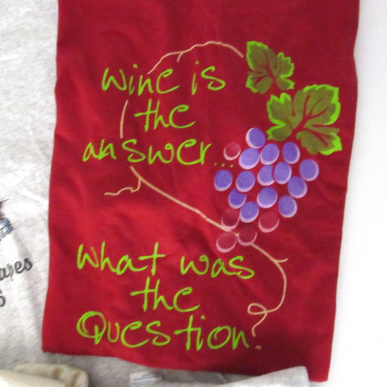 Vintage Wine Tshirts 90s Funny Wino Gift Shirts Assorted Graphics Unisex Large L image 4