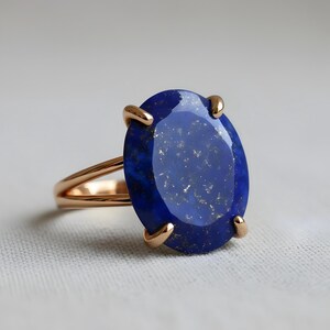 Prachtige ring met de geboortesteen van september · Lapis lazuli ring · Ring met natuursteen · Zilveren ring · Zilveren cocktailring · Edelsteenring afbeelding 7