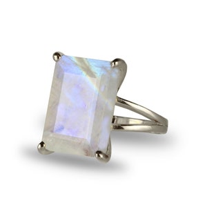 Silver Ring · Moonstone Ring · Sterling Ring · Prong Setting Ring · Natural Stone Ring · Semiprecious Ring · Cocktail Ring