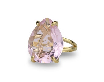 Gold Love Ring · Rose Quartz Ring · Pink Quartz Jewelry · Gold Ring · Teardrop Ring · Pear Ring · Pink Ring · Vintage Ring