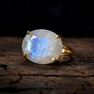 June Birthstone · Rainbow Moonstone Oval Cut Ring · Gemstone Calmness Handmade Jewelry image 6