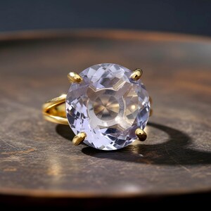 Anillo de tanzanita de talla redonda · Regalo de piedra natal de diciembre · Anillo de piedra vermeil de 18k · Joyería grabada imagen 4