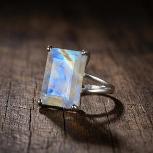 925 Sterling Silver Rainbow Moonstone Ring · Natural Semiprecious Stone June Birthstone Jewelry