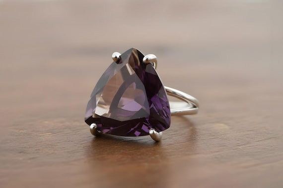 Trillion Amethyst Ring · Sterling Silver Ring · Purple Gemstone Ring · 925 Silver Stone Ring · February Birthstone Ring