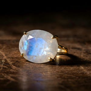 June Birthstone · Rainbow Moonstone Oval Cut Ring · Gemstone Calmness Handmade Jewelry image 2