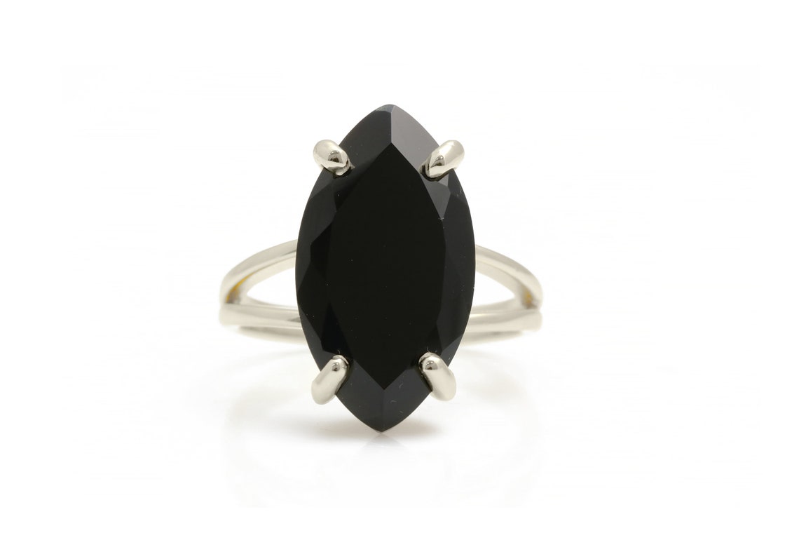 Bague Cocktail Dolly-Bijoux - Taille 58 - Onyx Marquise Et Strass - Plaqué Or 18K 5 Microns