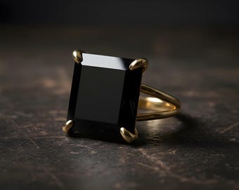 ブラックオニキスリング · スクエアリング · ゴールドプロングリング