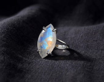 925 Rainbow Moonstone Ring · Marquise Cut Gemstone · Sterling Silver