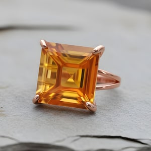 オレンジシトリンリング · 14Kローズゴールドリング · スクエアカクテルリング · 宝石リング · 大きな宝石リング · 女性用ステートメントリング · プロングリング