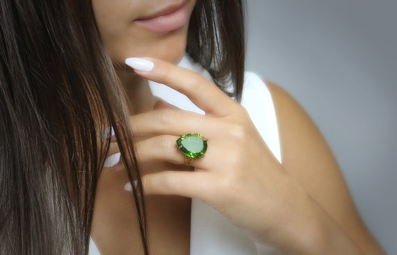 Peridot Ring for Women Teardrop Ring Gemstone Ring Green Stone