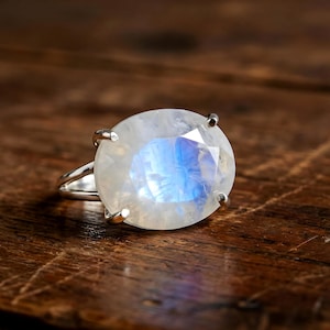 June Birthstone · Rainbow Moonstone Oval Cut Ring · Gemstone Calmness Handmade Jewelry image 12