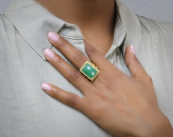 Green Aventurine Ring · Custom Rings · Gemstone Ring · Gold Rings · Gift Ideas · Rectangular Ring · Bridesmaid Gifts · Rectangle Ring