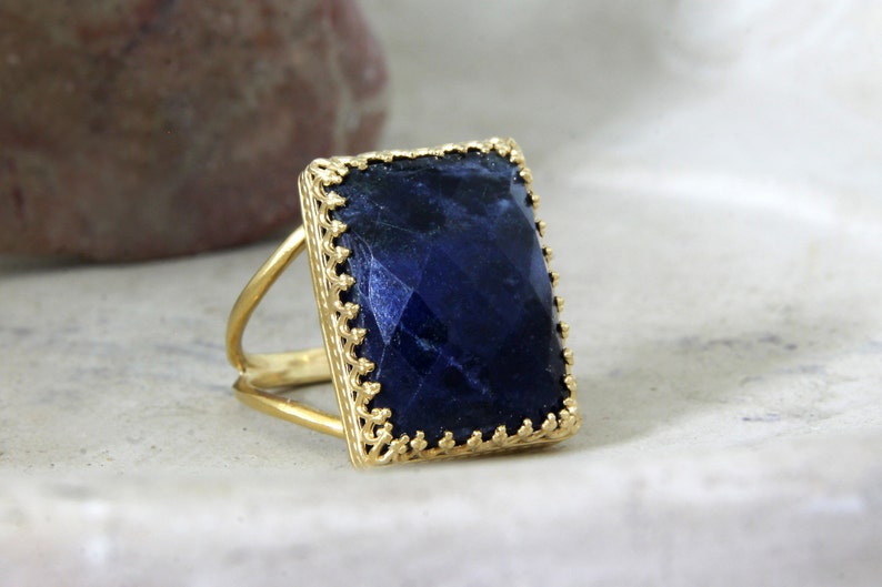 Sodalite ring,rectangular gold ring,statement ring,double band ring,gemstone ring,healing ring