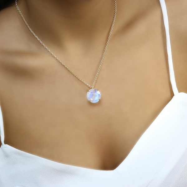 Round Moonstone Pendant · Rainbow Moonstone Necklace · Round Gold Pendant · Everyday Pendant Necklace · Gemstone Charm Necklace