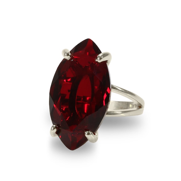 January Birthstone Ring · Garnet Ring · Marquise Ring · 14k Gold Ring · Faceted Red Stone Ring · Garnet Ring For Women · Vintage Garnet Ring