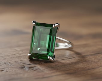 Vertical Emerald Ring · Sterling Silver Emerald Ring · White Gold Emerald Ring · May Birthstone Ring · Vintage Silver Ring