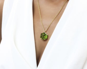 18-Inch Hamilton Gold Plated Necklace with 4mm Peridot Birthstone Beads and Gold Filled Saint Peter Claver Charm. 