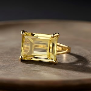 Horizontal Lemon Quartz Rectangle  Ring · Solid Gold Gemstone Handmade Ring