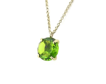 Collar colgante de oro de peridoto - collar de piedra de nacimiento - collar de piedras preciosas - collar de todos los días - regalo de piedra de nacimiento de agosto para ella