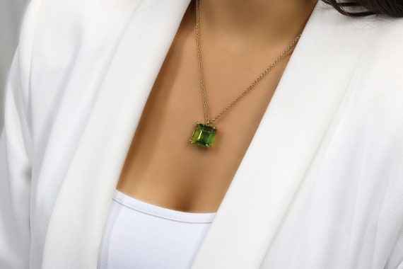 Peridot birthstone necklaces deals