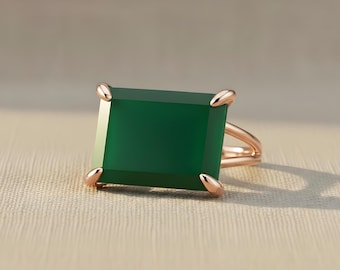 Rose Gold Onyx Ring · Rectangle Gemstone Ring · Green Emerald Ring · Statement Ring For Mom · Bridal Ring With Gemstone