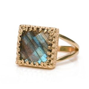 Labradorite Ring · Gemstone Ring · Square Ring · Vintage Ring · Rose Gold Ring · Pink Gold Ring · Mom Gift · Rainbow Labradorite Ring