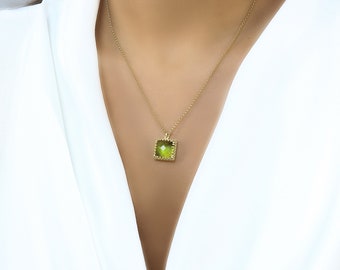 Peridot Necklace · August Birthstone Gift · Peridot Necklace Gold · Necklaces for Women · Square Pendant