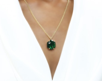 18k Gold Vermeil Emerald Necklace · May Birthstone Jewelry · Hexagon Necklace · Prong Geometric Pendant Necklace