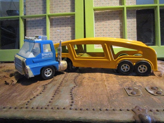 structo by ertl toys