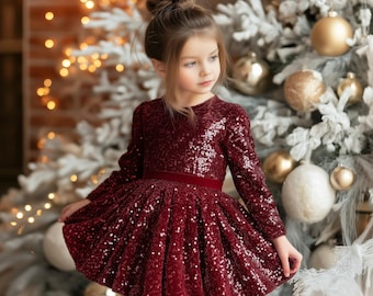 Sprankelende kerstmeisjesjurk: bordeauxrode fluwelen jurk met lovertjes, kerstfeest kinderen en peuter elegante outfit voor speciale gelegenheden