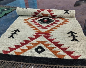 Handgemaakte wollen jute kelimloper: boho traptapijt