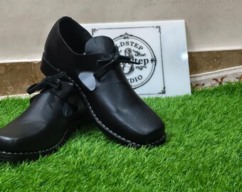 Mittelalter-Reenactment-Schuhe - handgefertigte Lederschuhe aus dem 17Jhdt