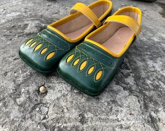 Landsknecht Cow Mouth Boots: Handmade Leather Renaissance Faire Shoes Medieval shoes