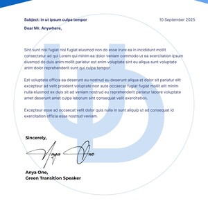 Op de afbeelding: Briefhoofdontwerp in blauw en wit met de bedrijfsnaam Universaenix.Design en contactgegevens bovenaan. De tekst bevat een onderwerp, een aanhef en tijdelijke tekst. De onderkant bevat een handtekening en contactgegevens.