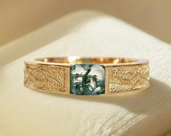 Vintage Style Gold Moss-Agate Ring, Engraved Band with Green Natural Stone, Unique Bridal Gift