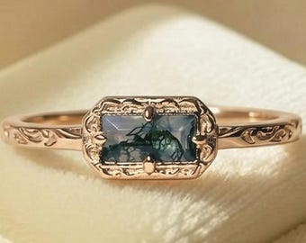 Gold Moss Agate Ring, Baguette Cut Stone, Vintage Style Engagement Jewelry, Naturel Inspired Dainty-Ring,