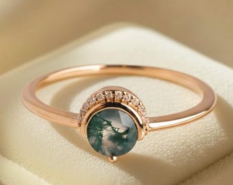 Unique Half Bezel Setting Moss Agate Ring Moon Crescent Solid 14k Yellow Gold Ring