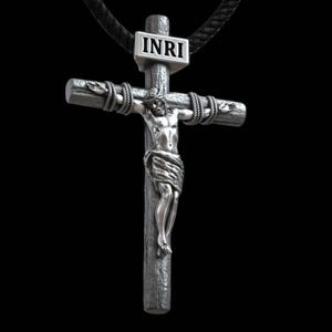 Sterling Silver Jesus Christ Crucifix Pendant: 3D Catholic Necklace