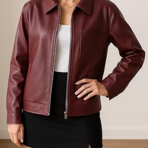 Burgundy Genuine Leather Jacket: Women&#39;s Zip-Up Outerwear