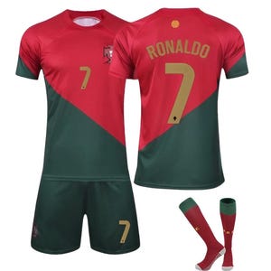 Ronaldo Portugal Jersey Set: 2025 Home Kit, No. 7 - Football Fan Gift