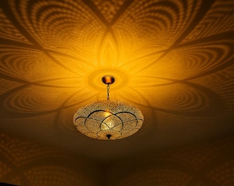 Exquisite Moroccan Brass Pendant Chandelier - Hand-Carved Luxury Lighting