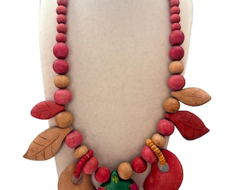 Vintage Fruit Strawberry Wood Necklace Boho Retro Summer 22"