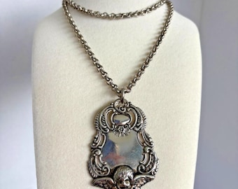 REPLICA Art Deco Silver Tone Large Angel Cherub Repousse Pendant Necklace