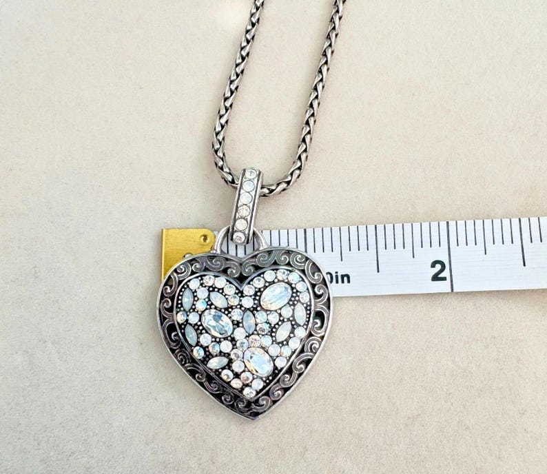 Brighton Swarovski-kristal All You Need Is Love-ketting zilverkleur 5447 afbeelding 3