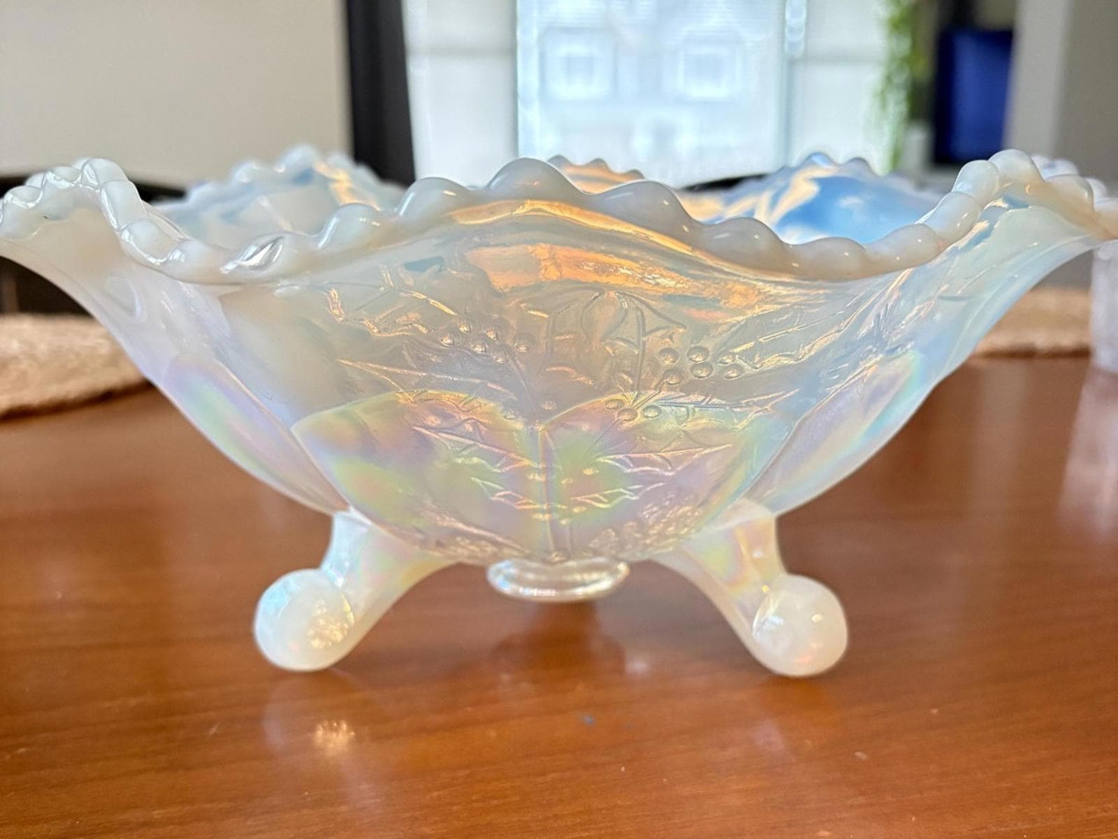 フェントンfenton ウランガラス バスケットウィーブ ボウル 三つ足 脚付き フェントンfenton ウランガラス バスケットウィーブ ボウル 三つ足 脚