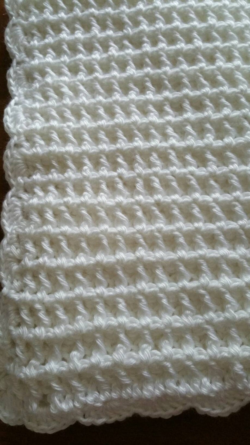White Waffle Stitch Baby Afghan With Scallop Border Free Etsy