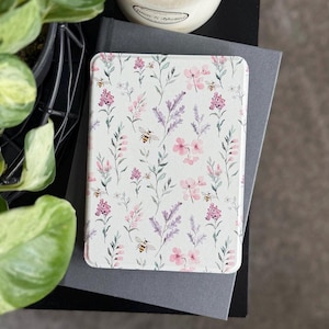 Spring Wildflowers Magnetic Detachable Case | Kindle